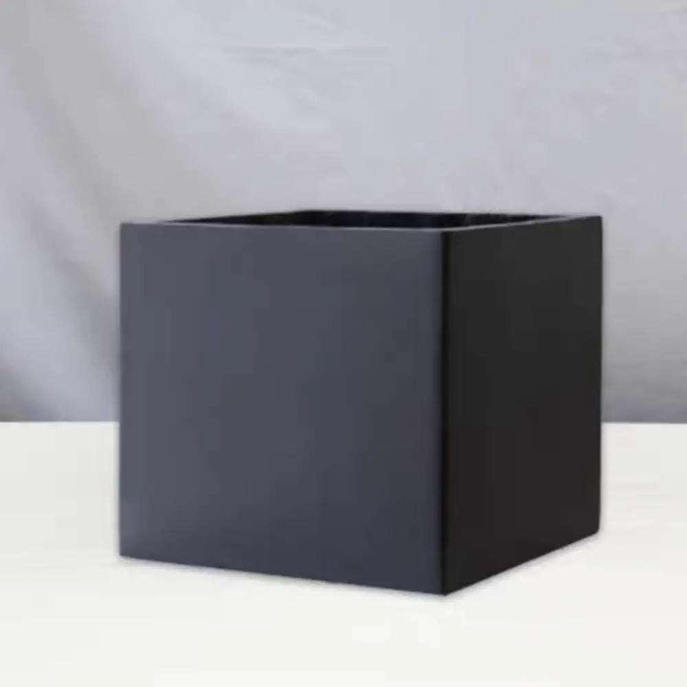 Grand pot de fleur carré - Noir