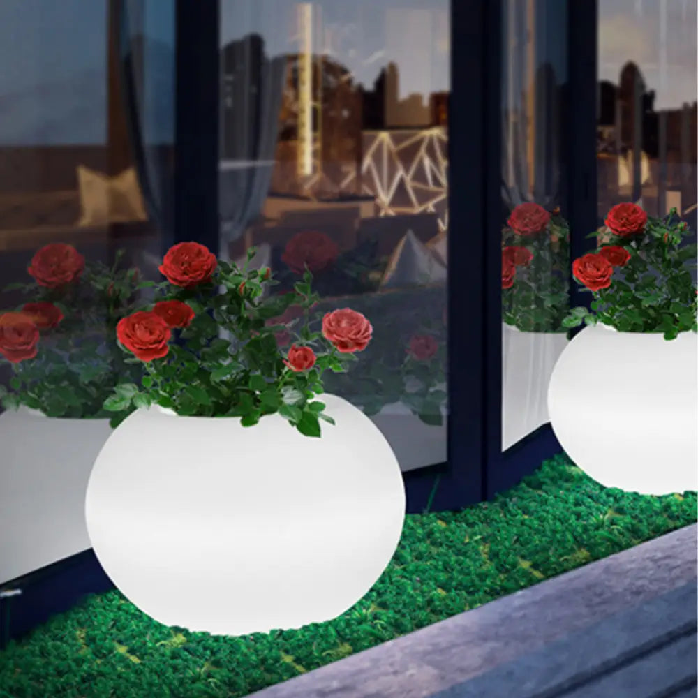 Grand pot de fleur extérieur lumineux solaire