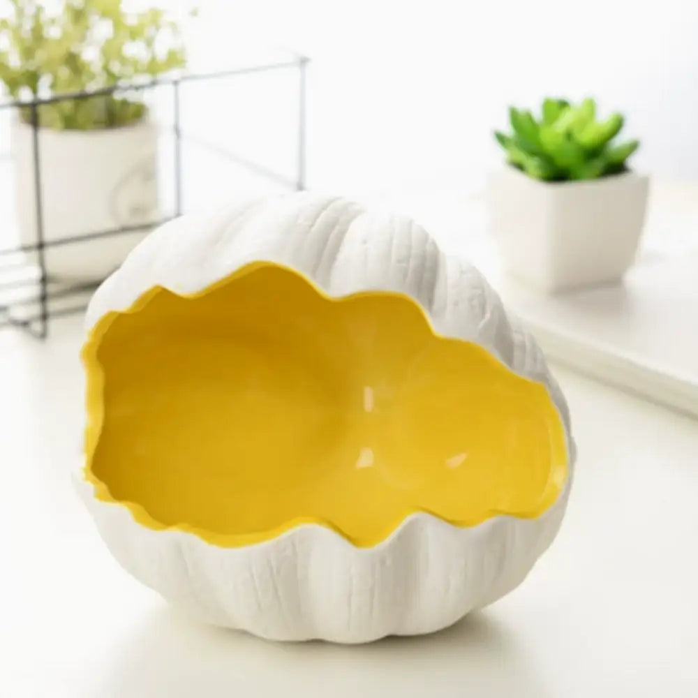 Vase coquillage doré