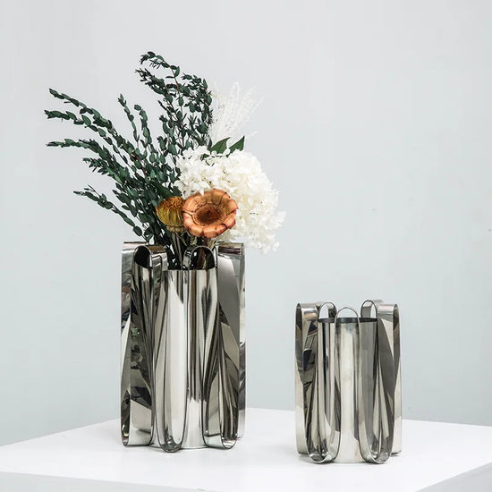 Vase metal