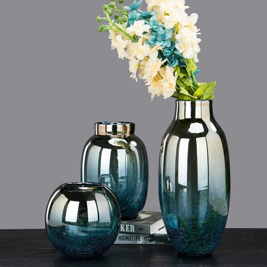 Vase bleu en verre
