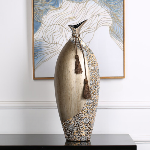 Grand vase design