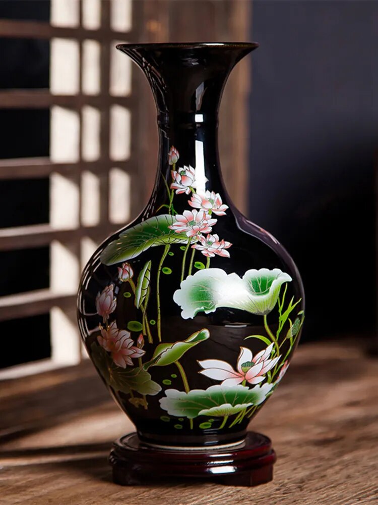Vase chinois noir