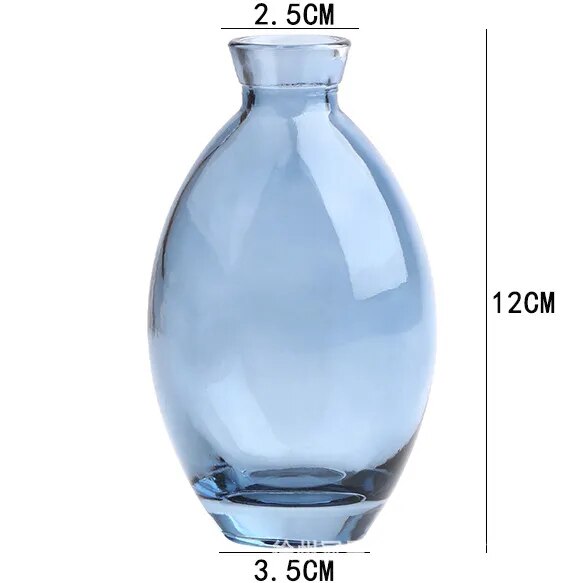 Vase bleu transparent