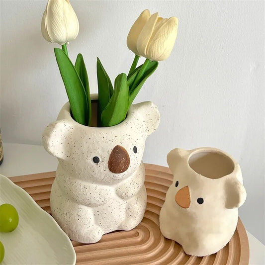 Vase koala