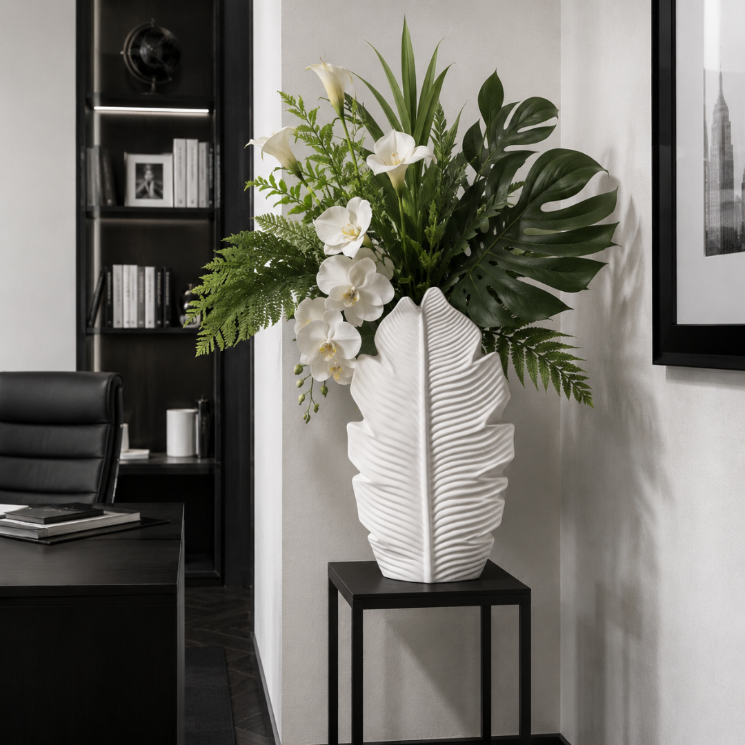 Grand vase blanc laqué