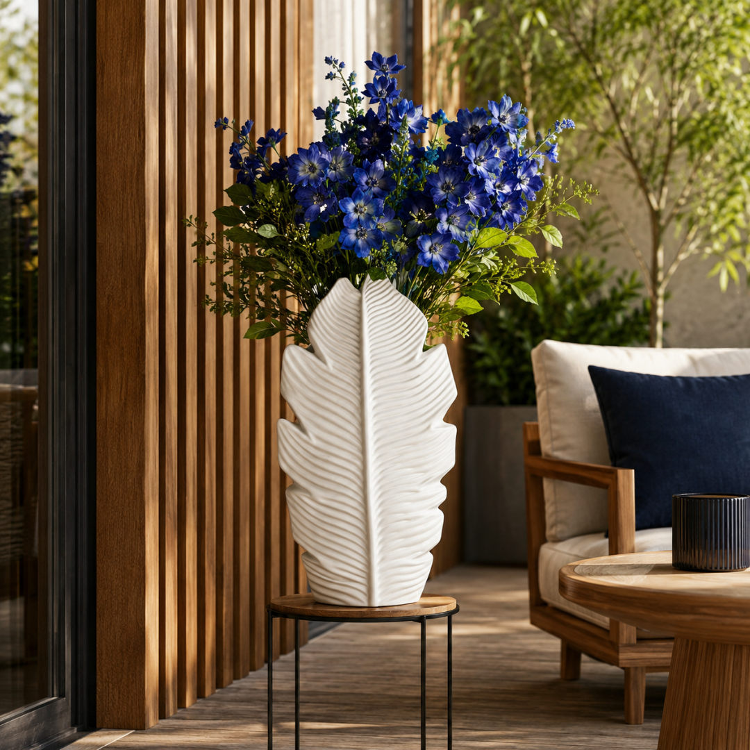 Grand vase blanc laqué