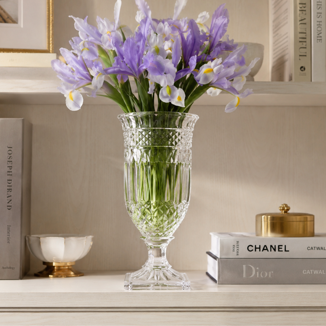 Grand vase en verre sur pied