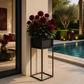 Jardinière haute et étroite