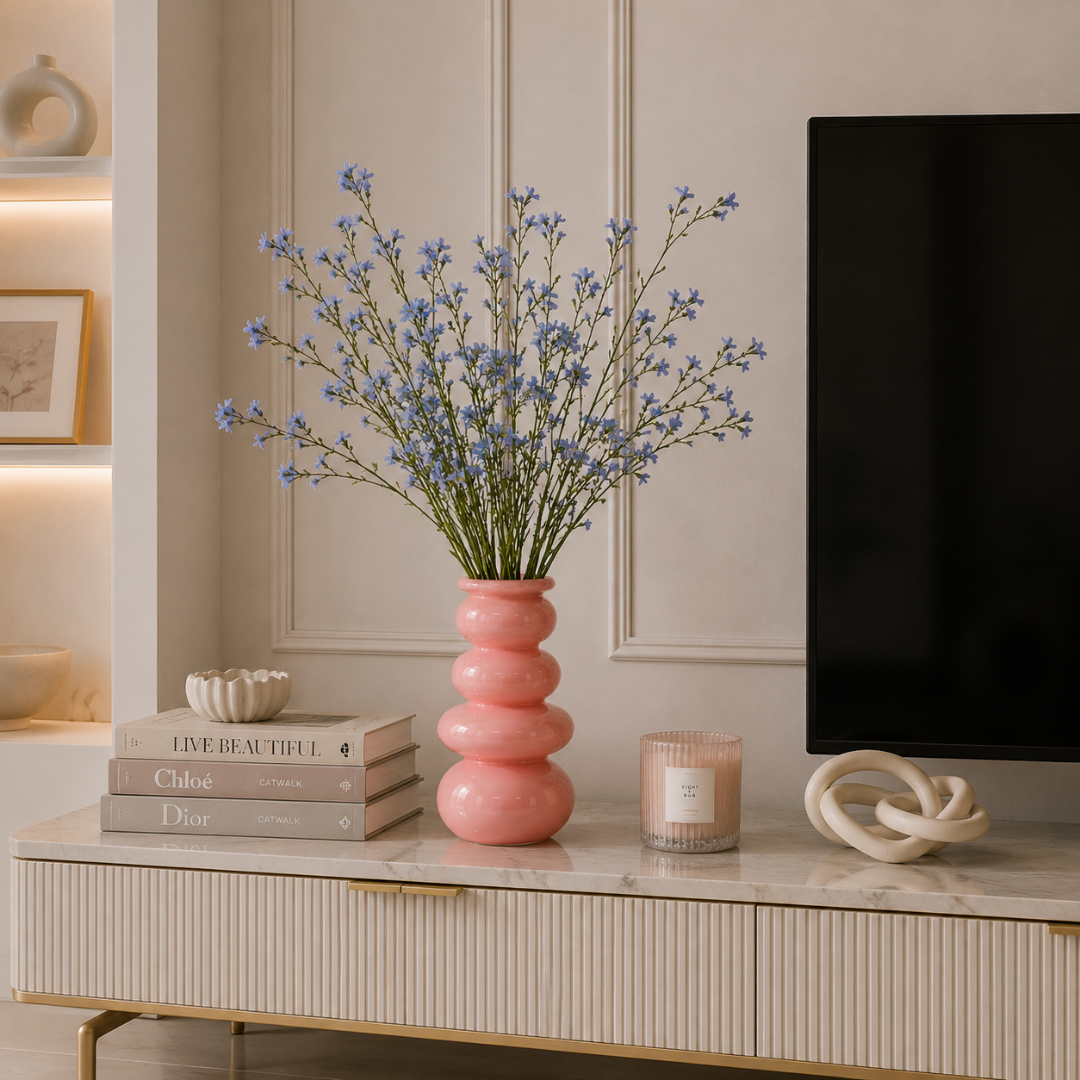 Vase en verre rose