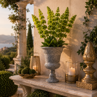 Petit vase medicis en fonte