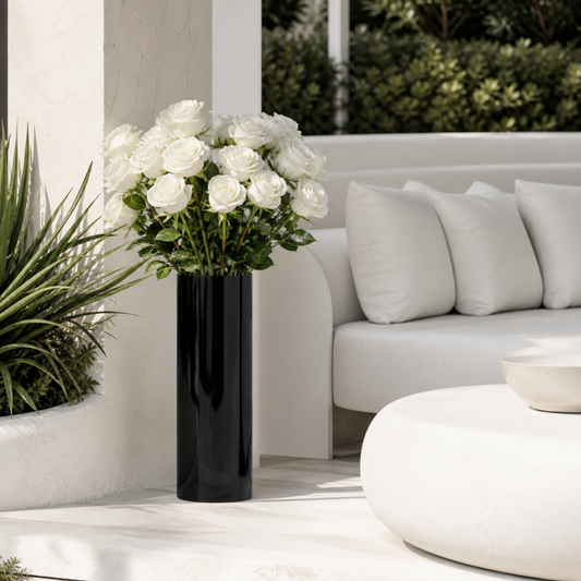 Grand vase noir brillant