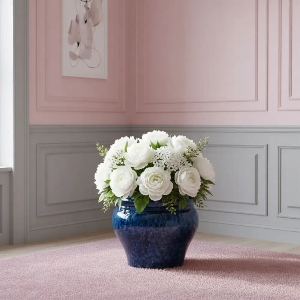 Grand pot de fleur bleu