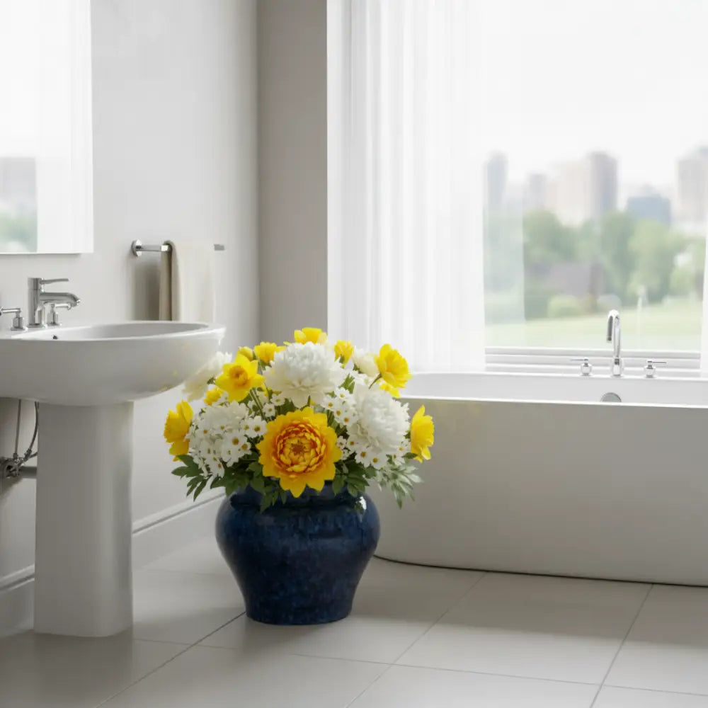 Grand pot de fleur bleu