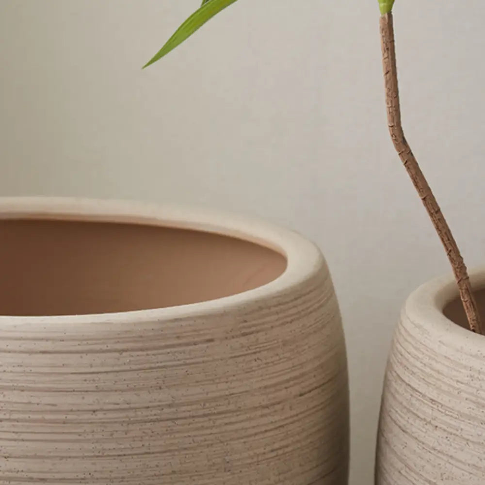 Grand pot de fleur en céramique