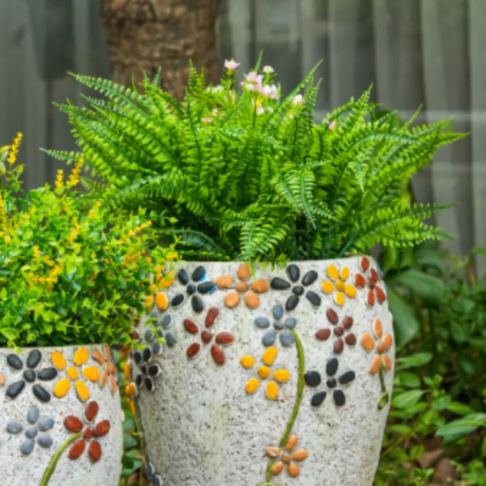 Grand pot de fleur en pierre