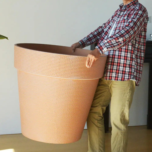 Grand pot de fleur extérieur plastique