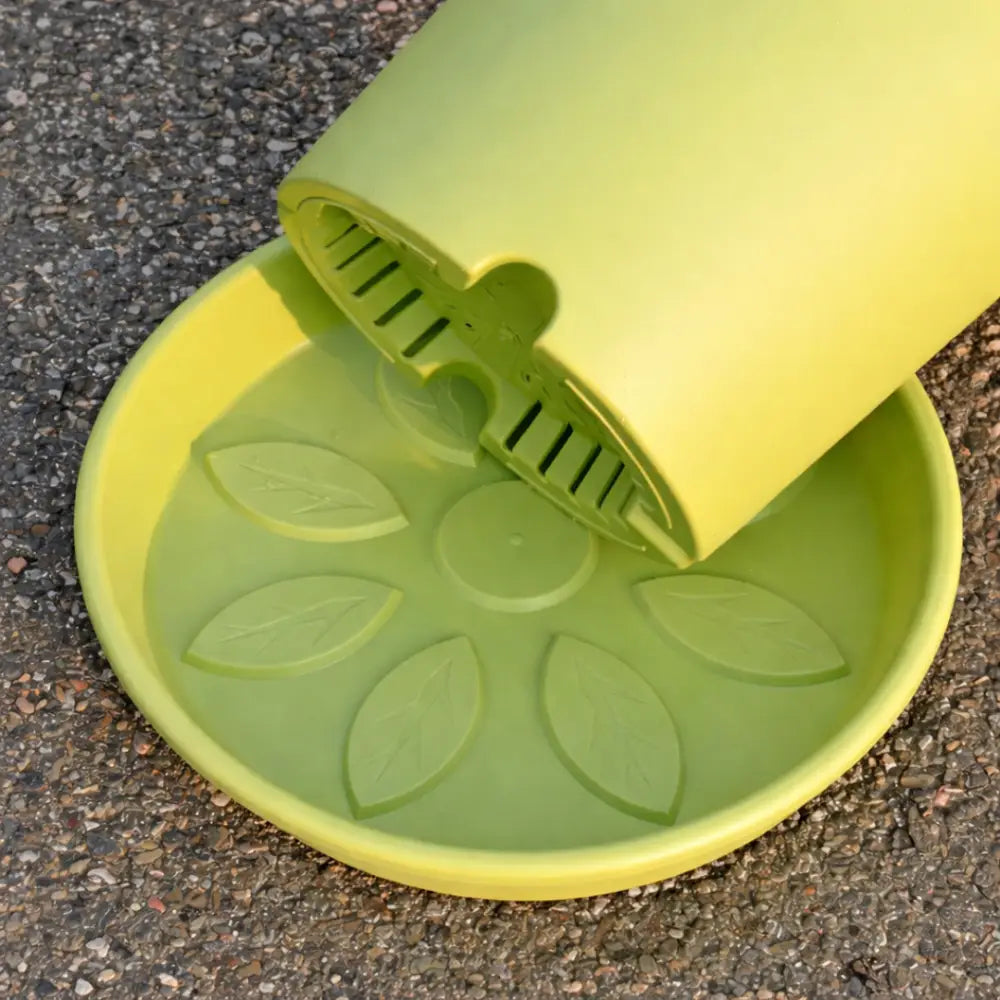 Grand pot de fleur vert anis