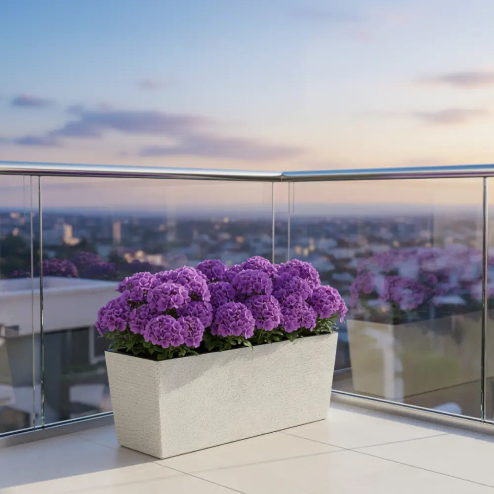 Gros pot de fleur exterieur rectangulaire