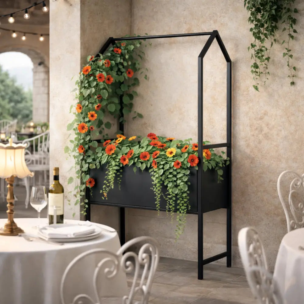 Jardinière sur pied en métal