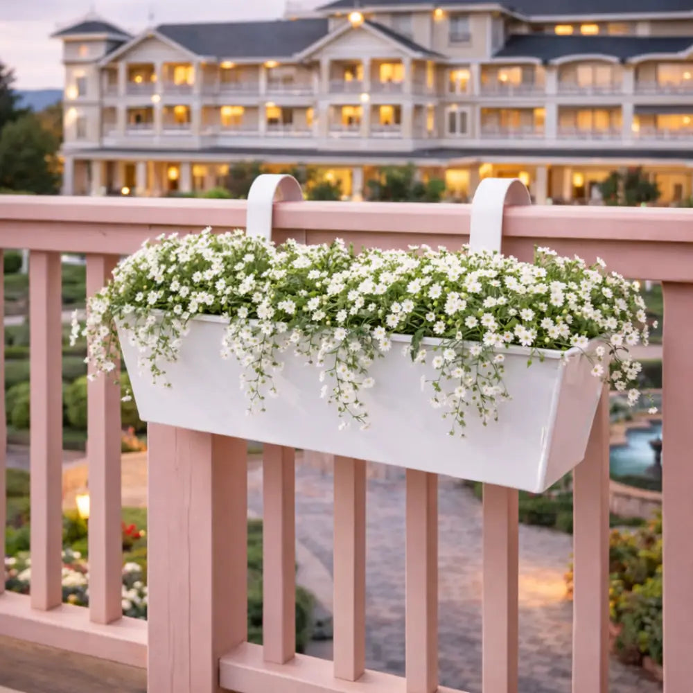 Jardinière suspendue blanche