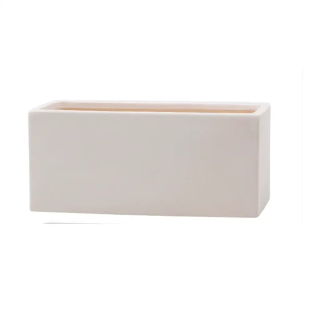 Petit pot de fleur rectangulaire