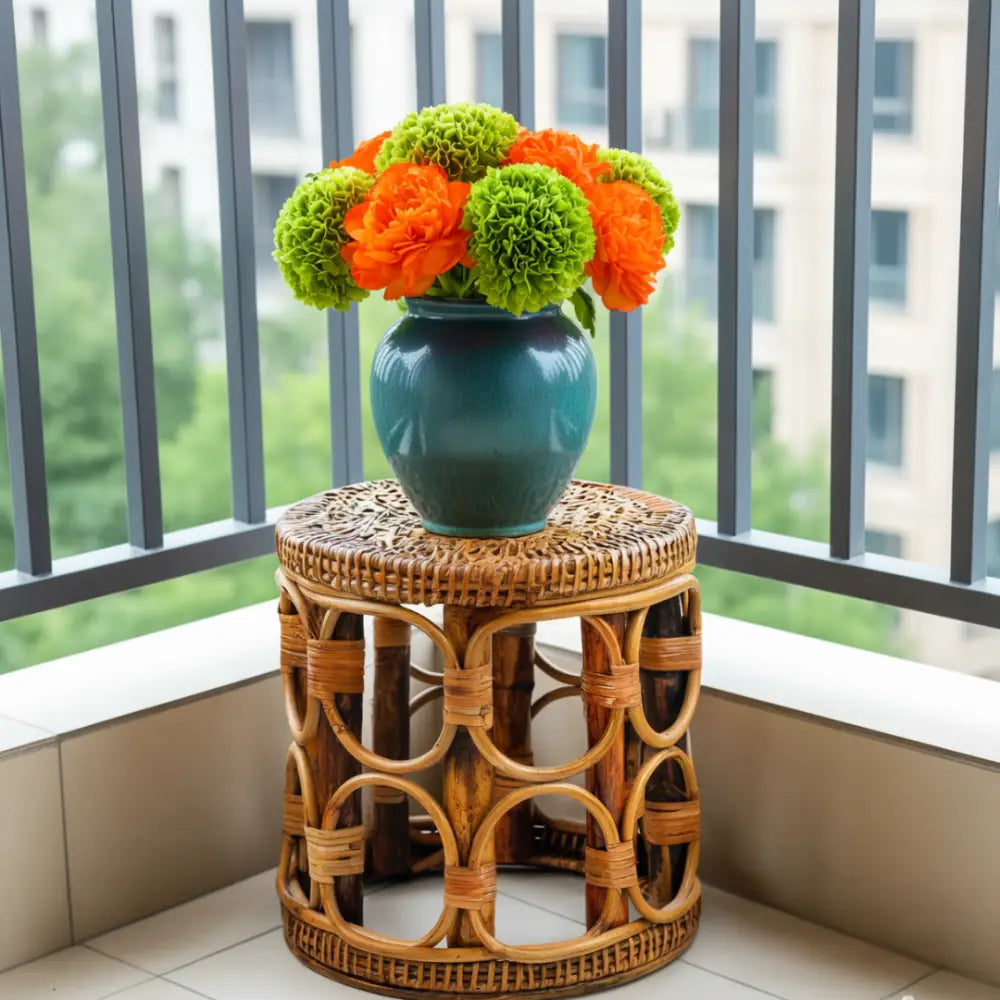 Porte plante en rotin