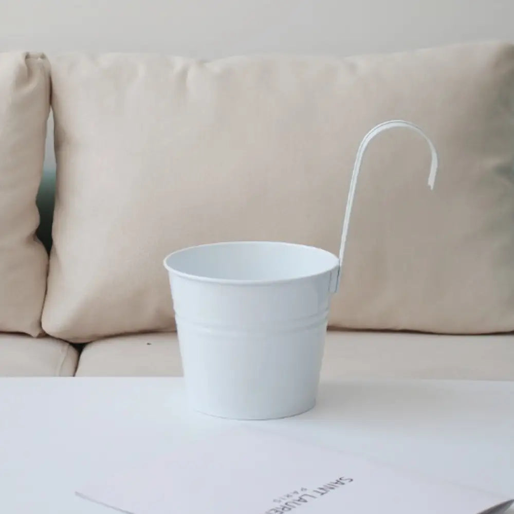 Pot de fleur à suspendre en métal - Blanc