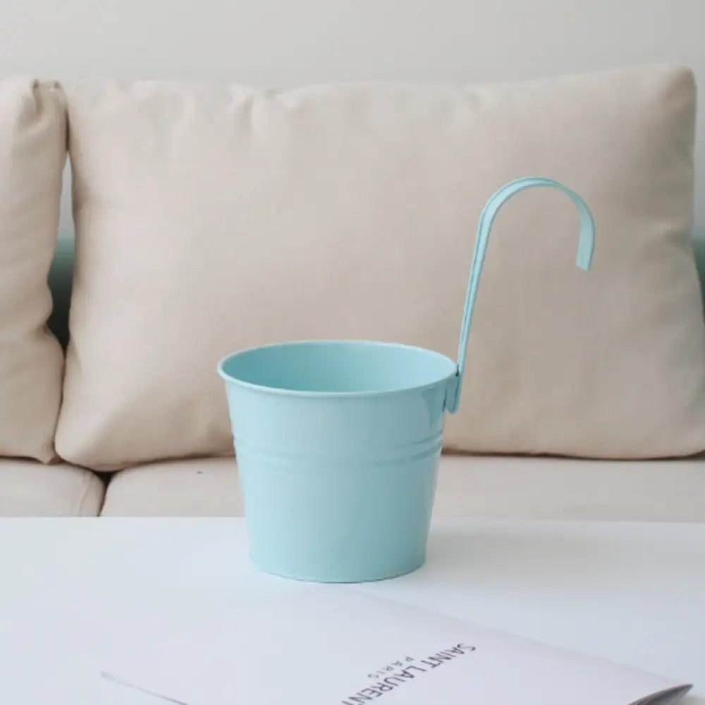 Pot de fleur à suspendre en métal - Bleu clair