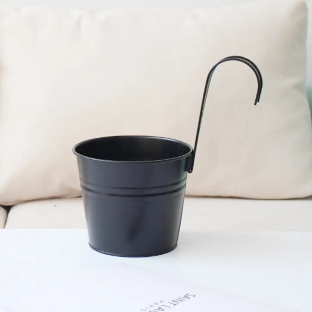 Pot de fleur à suspendre en métal - Noir