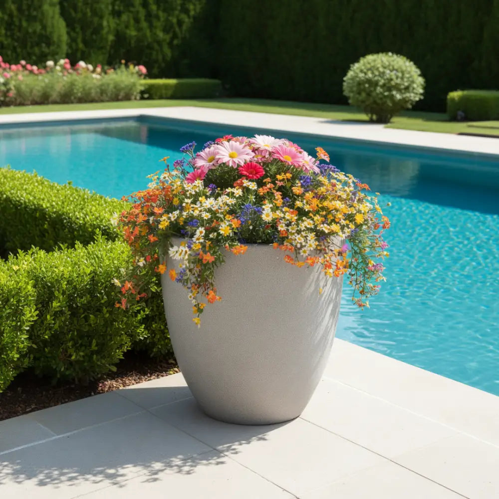 Pot de fleur extérieur plastique gris