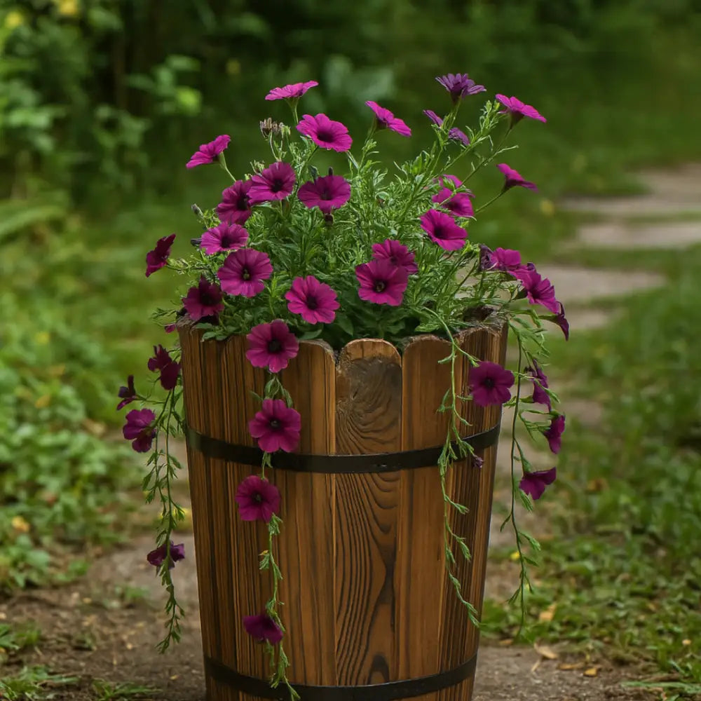 Pot de fleur haut en bois