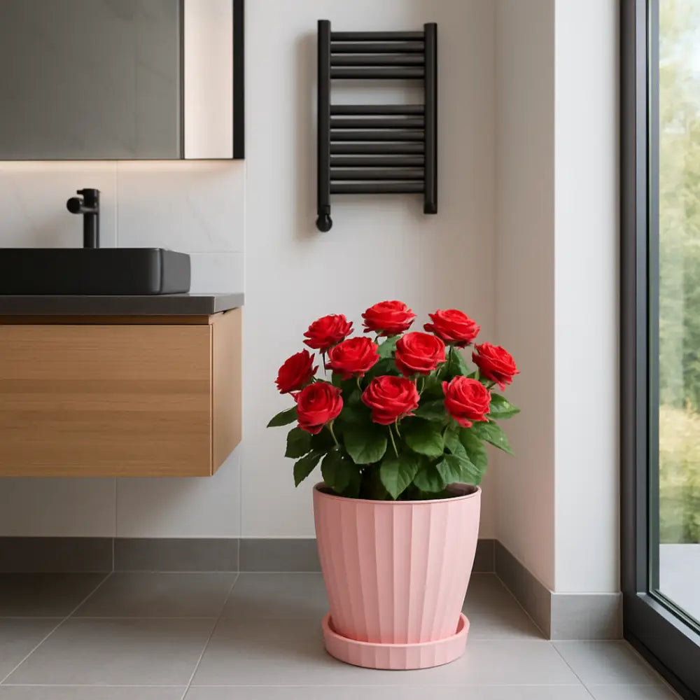 Pot de fleur plastique rose