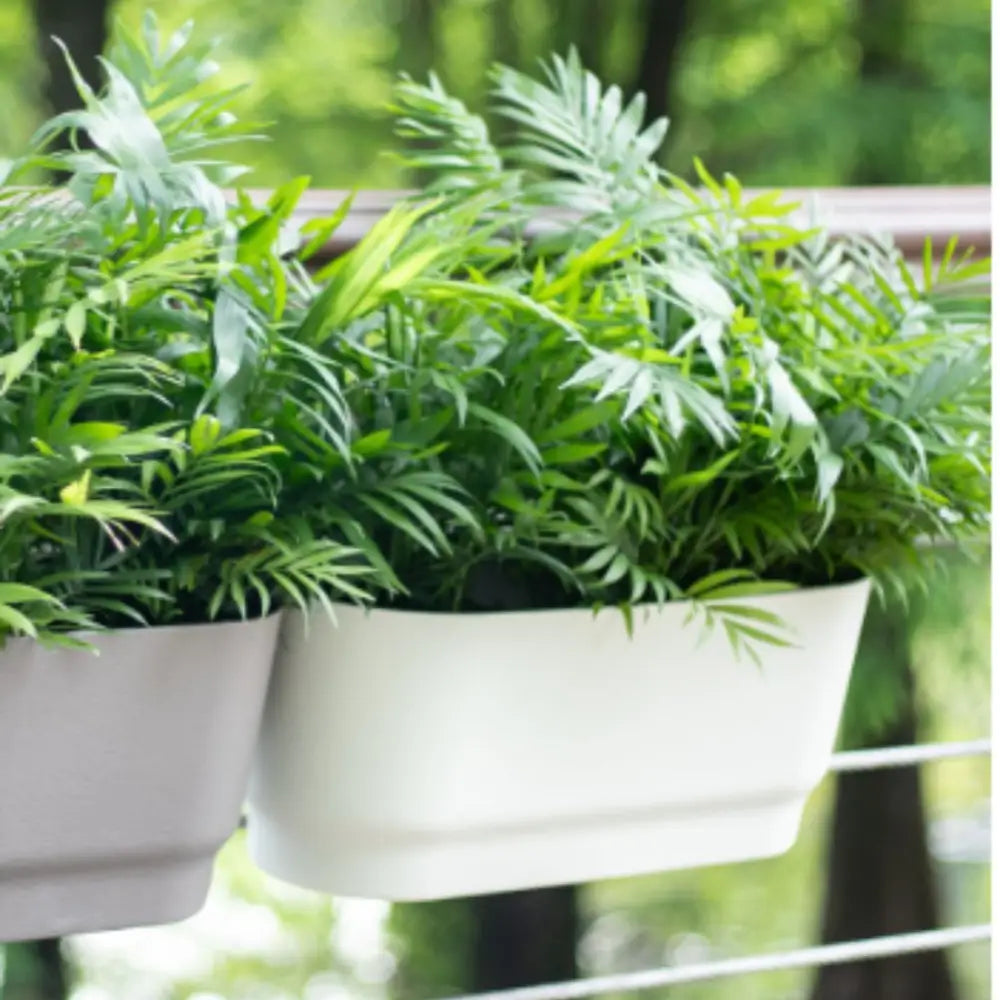 Pot de fleur suspendu balcon