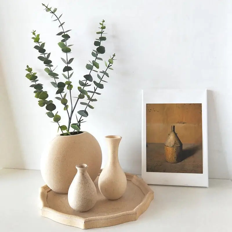 Vase blanc bois