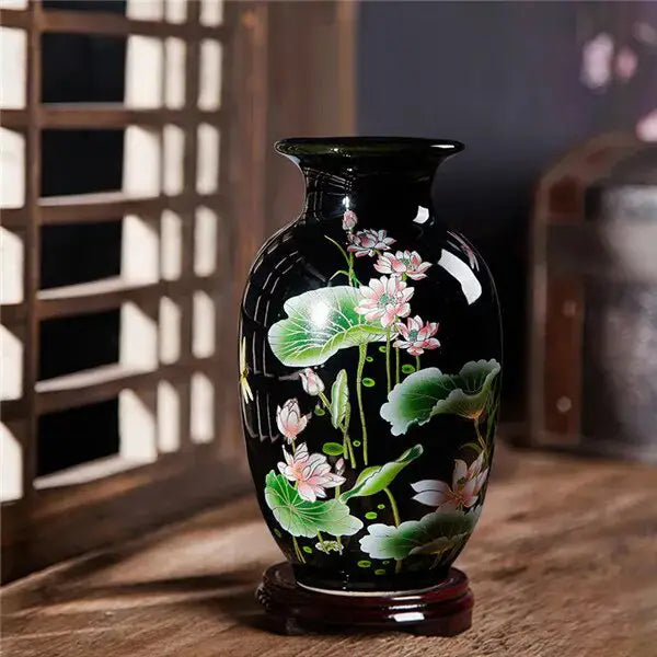 Vase chinois noir