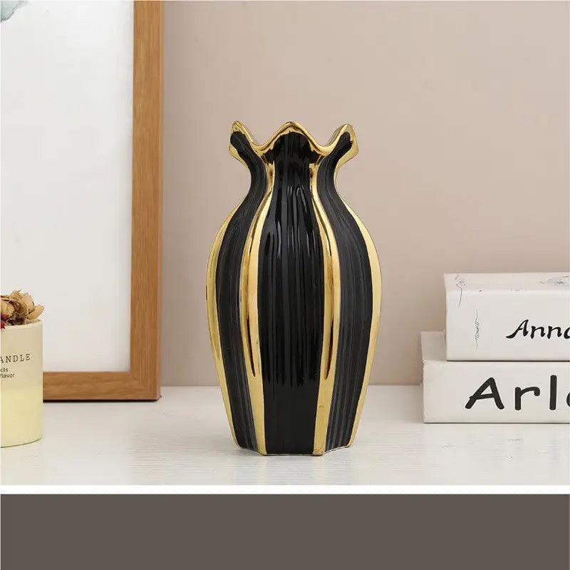 Vase en céramique - Noir / Grand