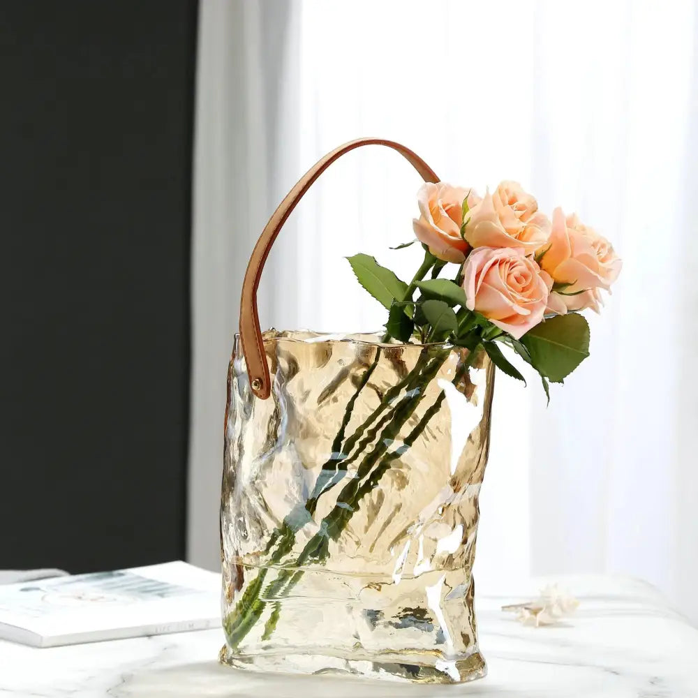 Vase en forme de sac à main