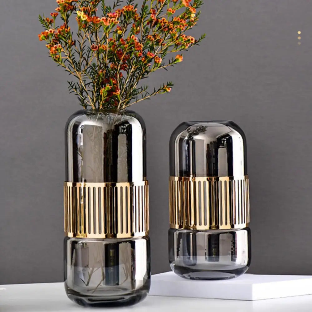 Vase en verre transparent
