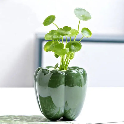 Vase fruit