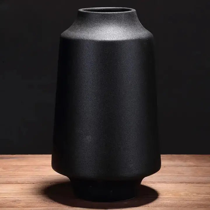 Vase noir mat - E